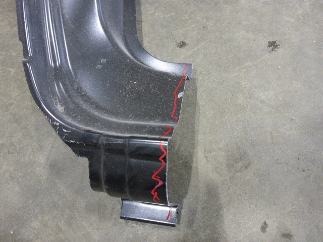 Кузовной элемент