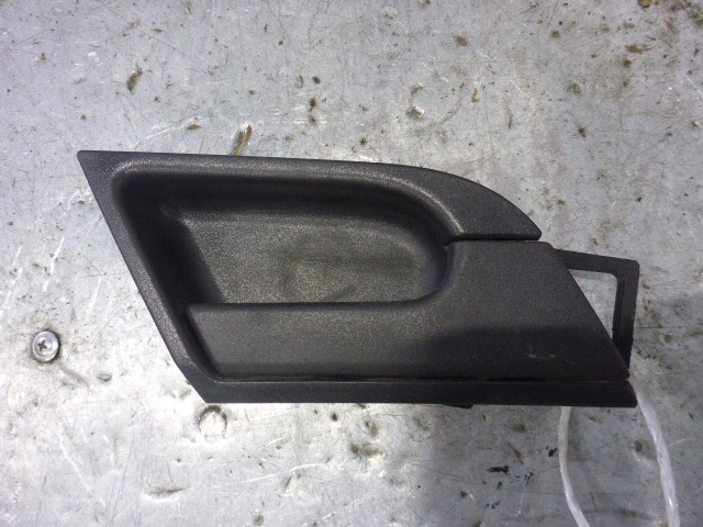 Ручка двери задней внутренняя правая