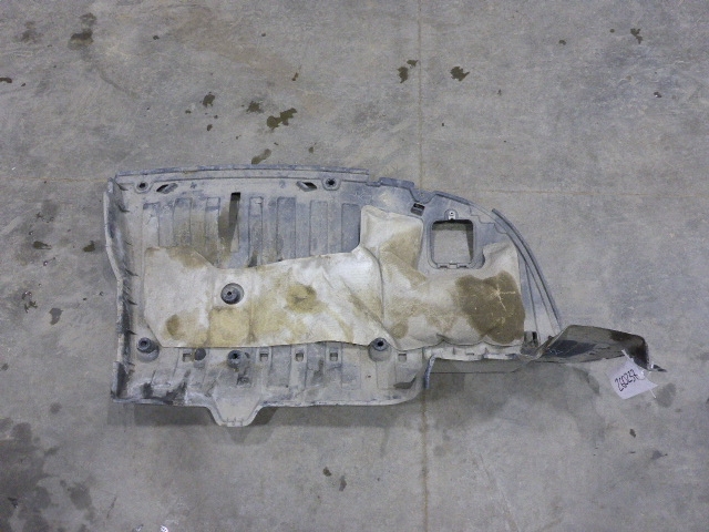 Защита антигравийная правая