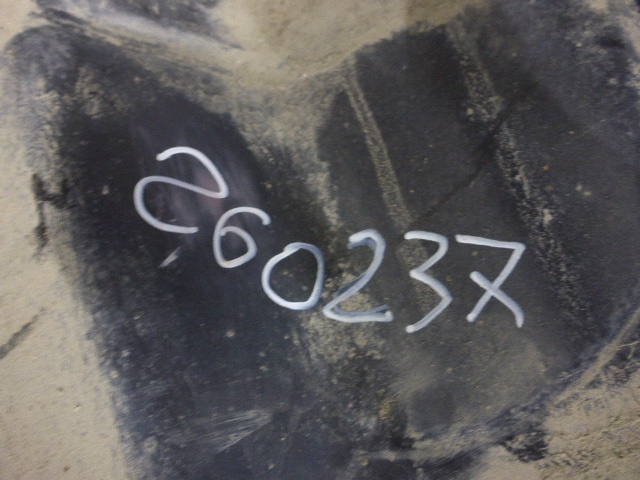 Защита антигравийная правая