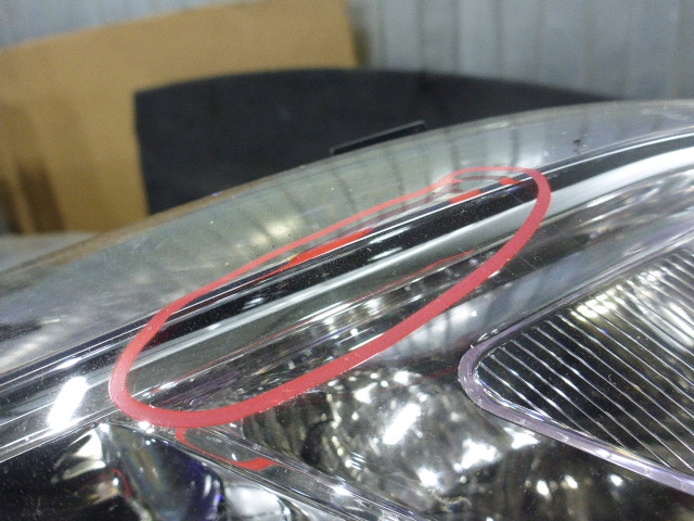 Фара правая