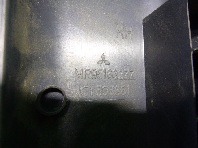 Обшивка стойки