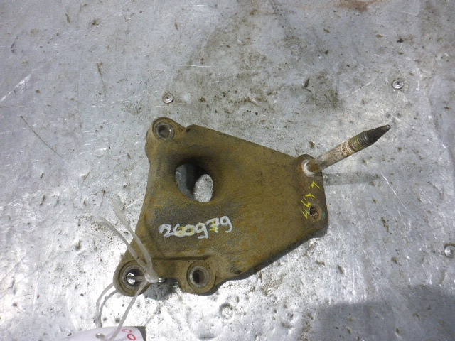 Кронштейн КПП левый