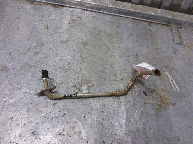 Трубка картерных газов