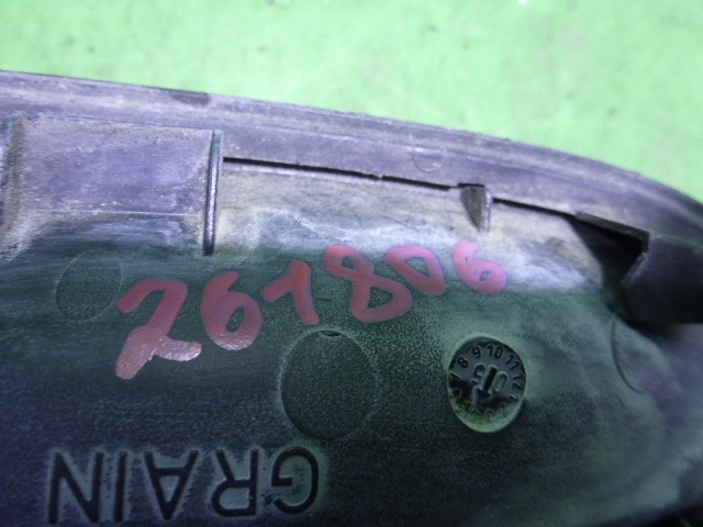 Ручка двери передней наружная правая