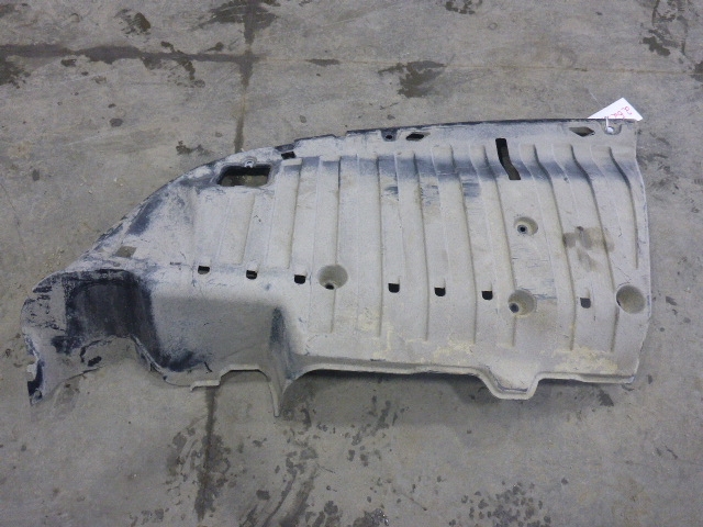 Защита антигравийная правая