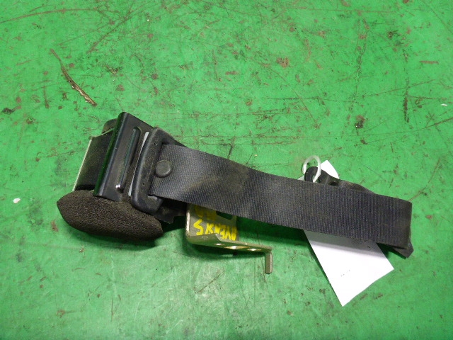 Ремень безопасности