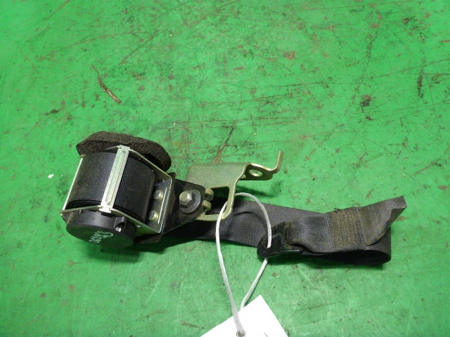 Ремень безопасности