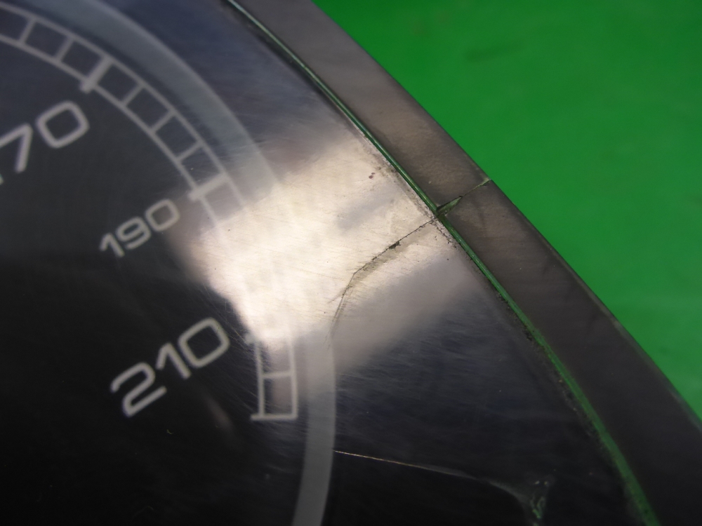 Панель приборов