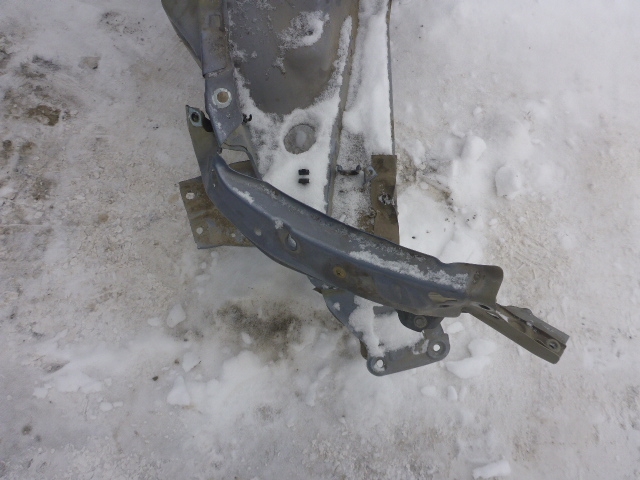 Лонжерон передний правый