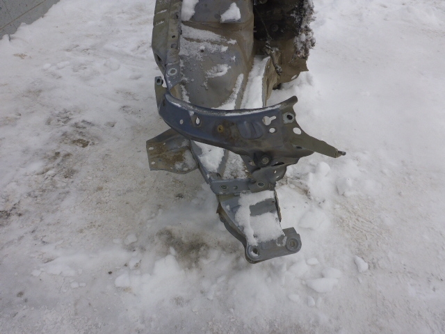 Лонжерон передний правый