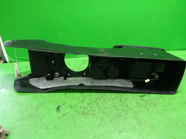 Подлокотник