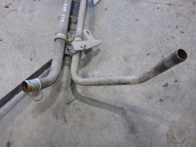 Трубка системы охлаждения