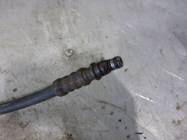 Шланг рабочего цилиндра сцепления