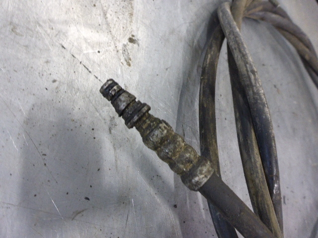 Шланг рабочего цилиндра сцепления