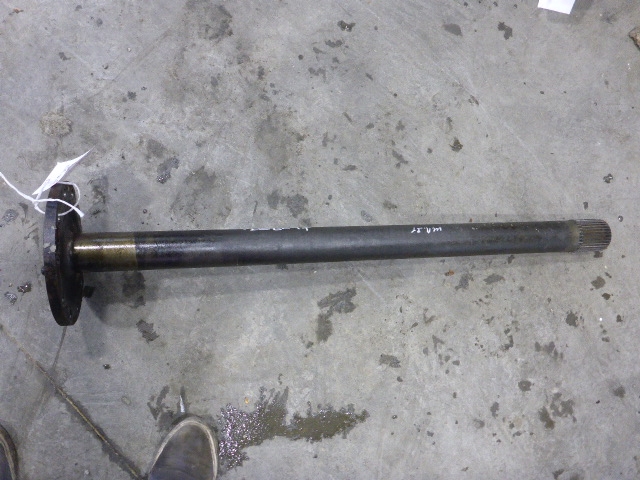 Полуось задняя левая