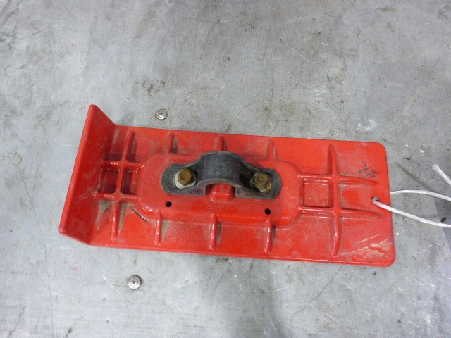 Кронштейн (сопут. товар)