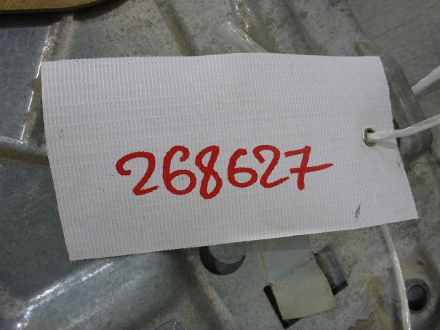 Стеклоподъемник электр. передний правый