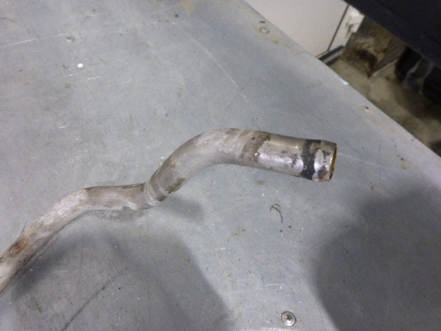 Трубка системы охлаждения