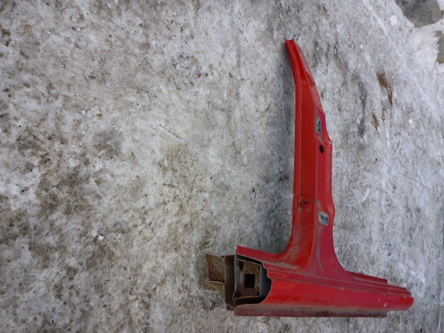 Порог со стойкой правый