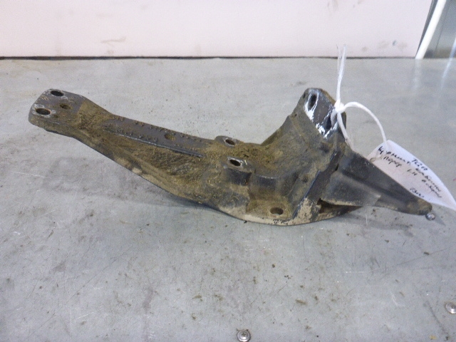 Кронштейн кабины