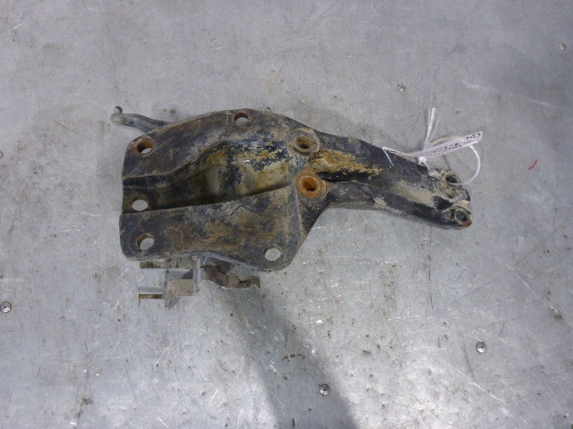 Кронштейн кабины