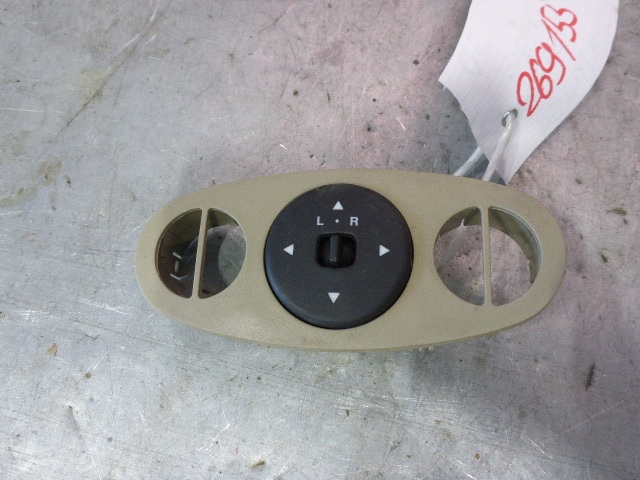 Переключатель регулировки зеркал