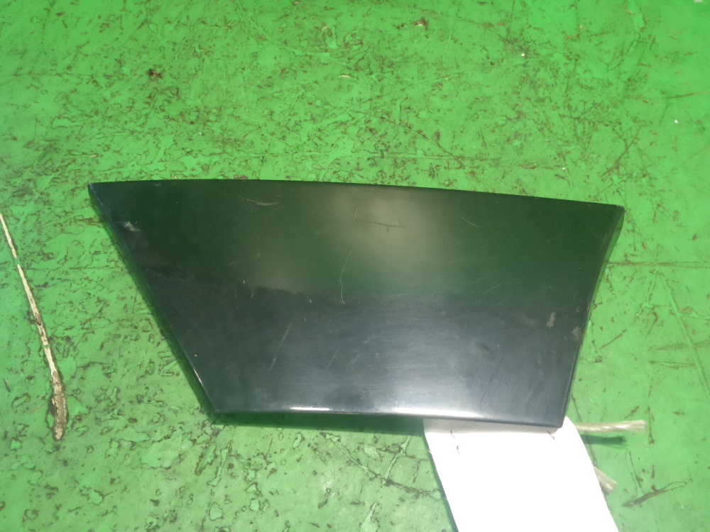 Накладка заднего крыла левого