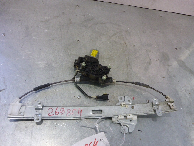 Стеклоподъемник электр. задний левый