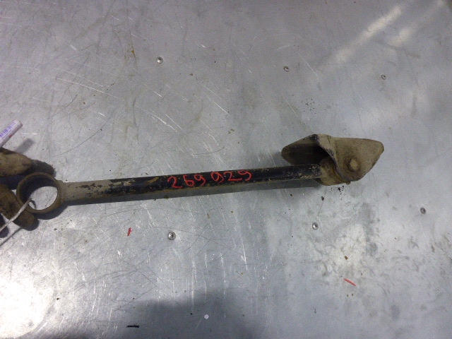 Тяга задняя продольная