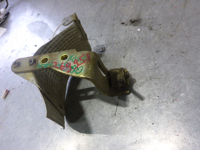 Кронштейн генератора