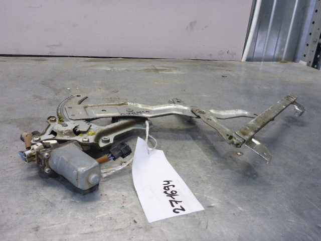 Стеклоподъемник электр. задний правый