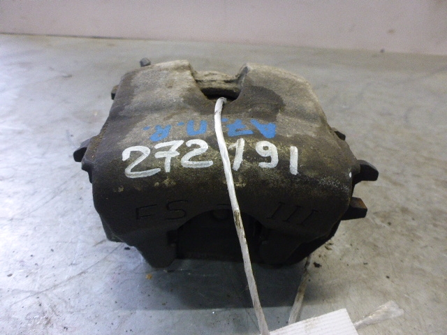 Суппорт передний правый