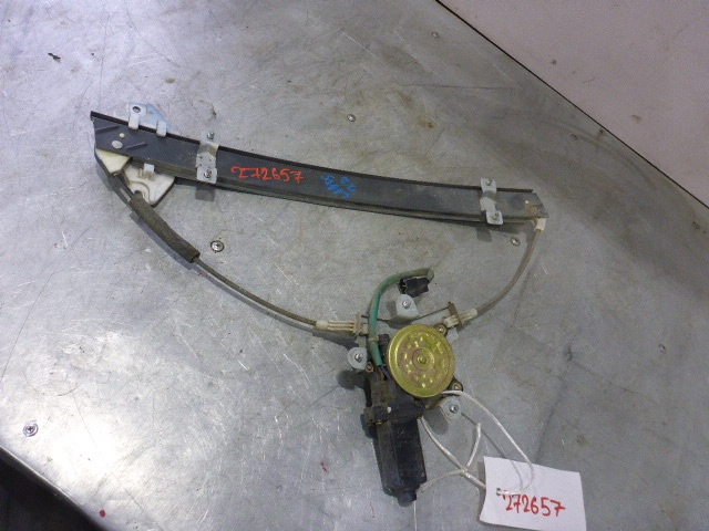 Стеклоподъемник электр. передний правый