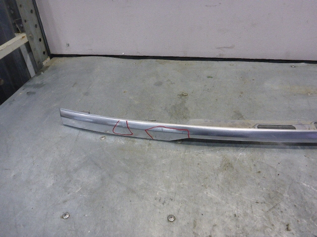 Накладка двери багажника