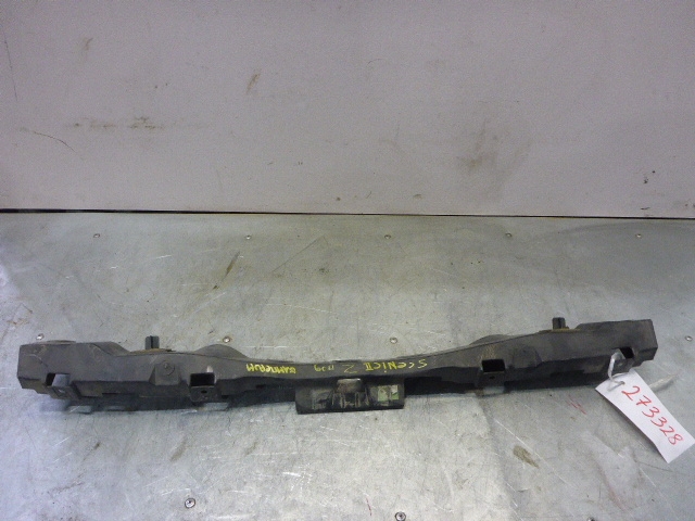 Кронштейн заднего бампера