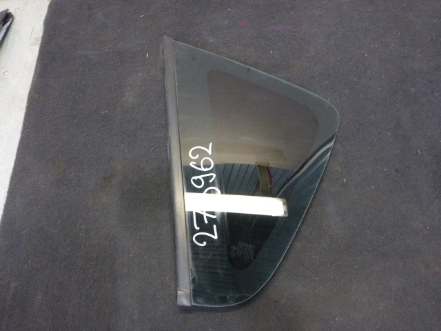 Стекло кузовное глухое левое