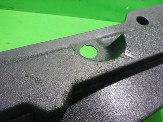 Держатель задней полки