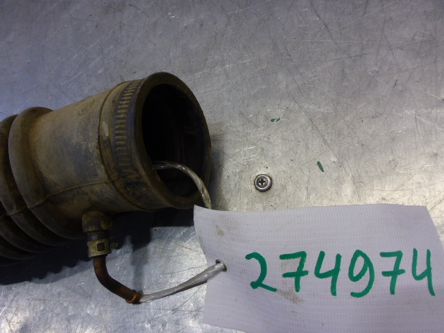 Патрубок воздушного фильтра