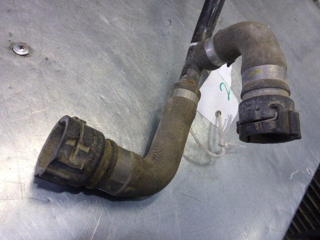 Трубка системы охлаждения