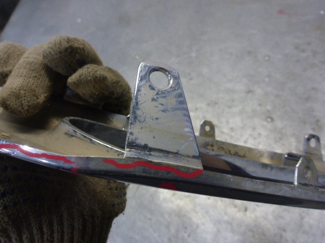 Накладка переднего бампера