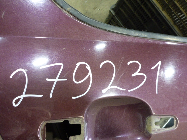 Дверь задняя правая