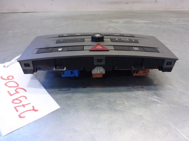 Блок управления климатической установкой