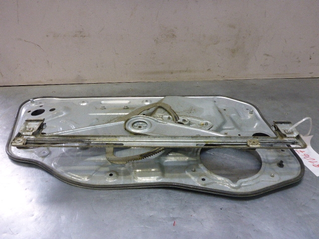 Стеклоподъемник электр. передний правый