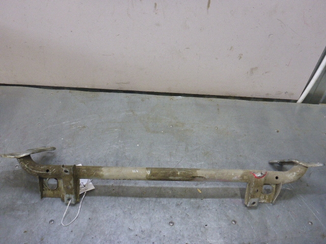 Балка подрадиаторная