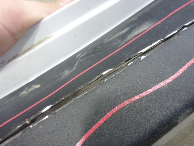 Бампер задний