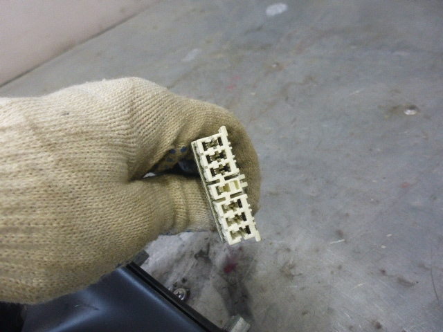 Зеркало правое электрическое