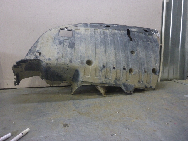 Защита антигравийная правая