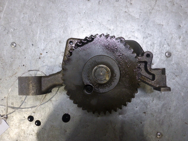 Насос масляный