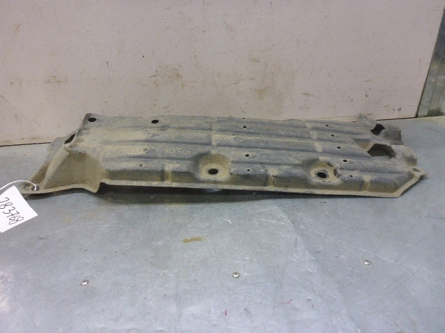 Защита антигравийная правая